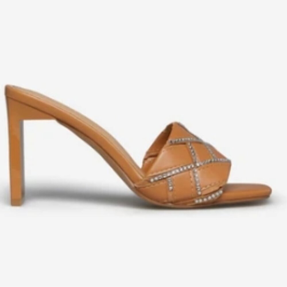 ShoeDazzle Ishah Block Heel Sandal Light Camel Size 9 Lightly Pre-Worn